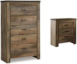 Signature Design By Ashley Trinell Rustic 5 Drawer Chest Of Drawers With Nailhead Trim, Warm Brown -Amazon Store 410dKQ oHcL. AC