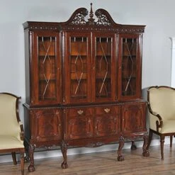 Niagara Furniture NDRC013 Chippendale Mahogany Breakfront